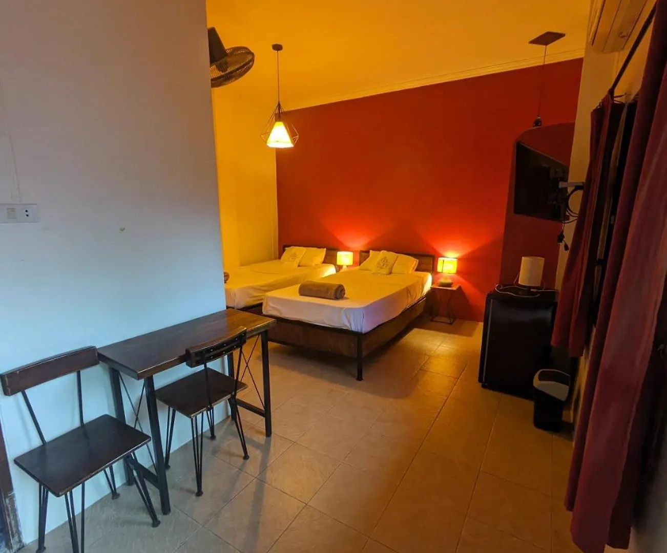 فندق Goodtime Utopia Guesthouse كو تاو تايلاند